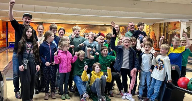 Jährlicher Bowlingspaß begeistert in Kohlberg